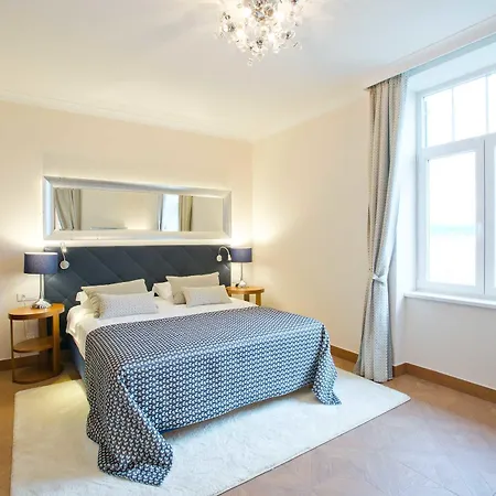 Amadria Park Royal Hotel 4*