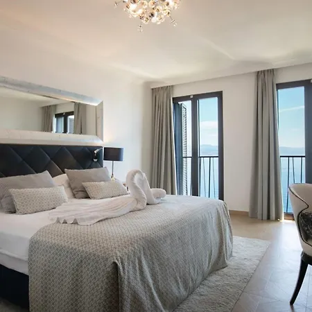 Amadria Park Royal Hotel