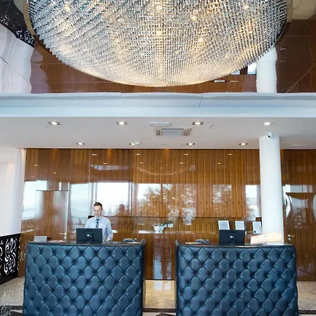 Amadria Park Royal Hotel 4*
